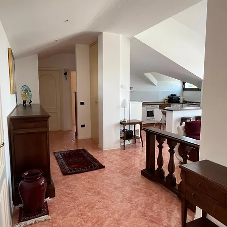 Mansarda Lucia Apartment *