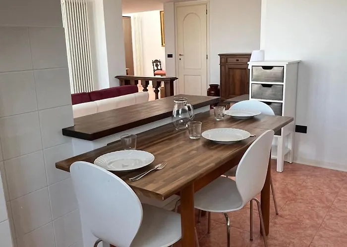 Apartment Mansarda Lucia Parma